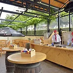 Sol By Melia Mare 4* 内塞伯尔