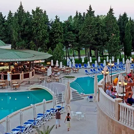 Курортный комплекс Sol Mare 4*