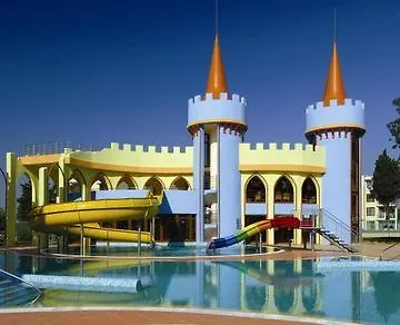 Sol Mare Resort 4*