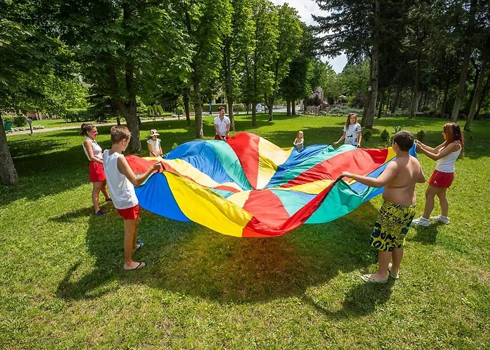 Здравен курорт Sol Mare 4*